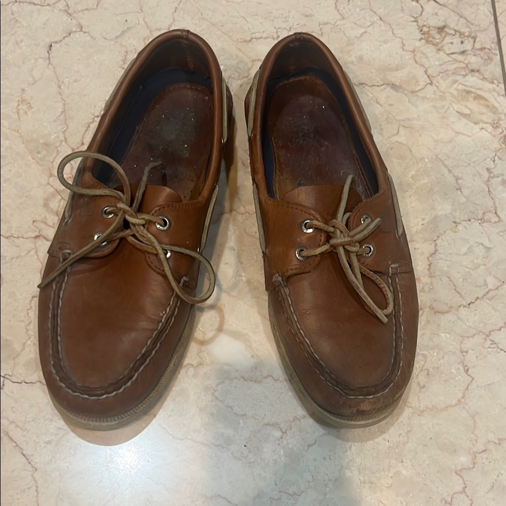 Nice Men’s Sperry shoes